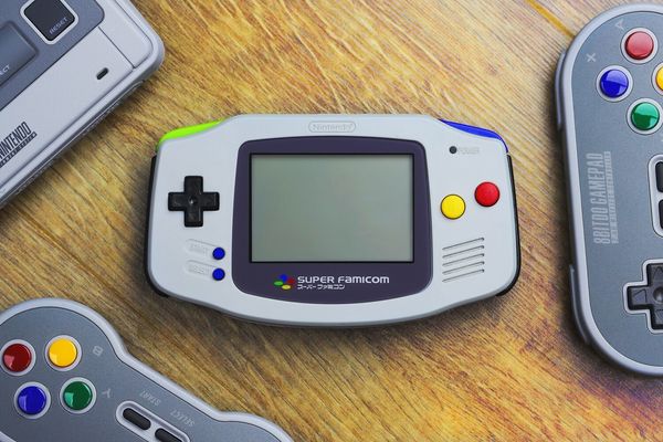 Did Nintendo Make a Mistake Discontinuing the Game Boy?